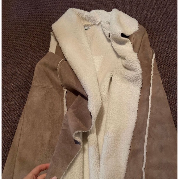 Nordstrom fur vest - Picture 2 of 2